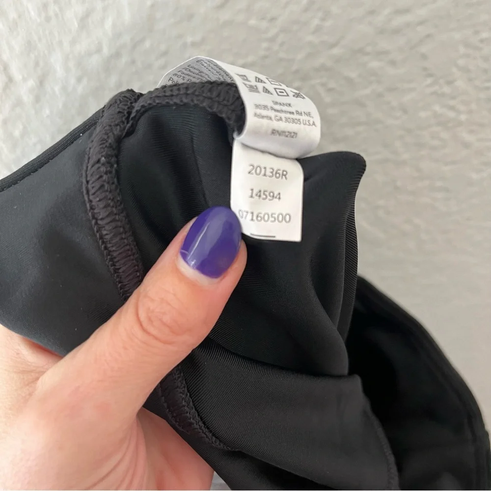 Spanx Faux Leather Moto Leggings Black Size Small - Picture 11 of 11